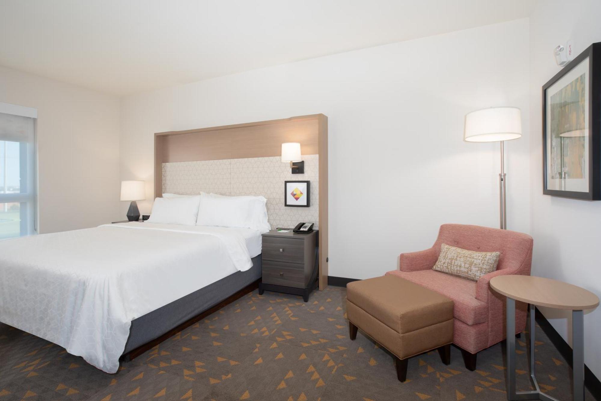 Holiday Inn Glendale - Stadium & Ent Dist By Ihg المظهر الخارجي الصورة